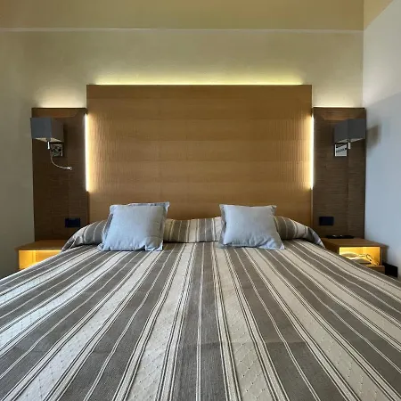 Mare Hotel 4*